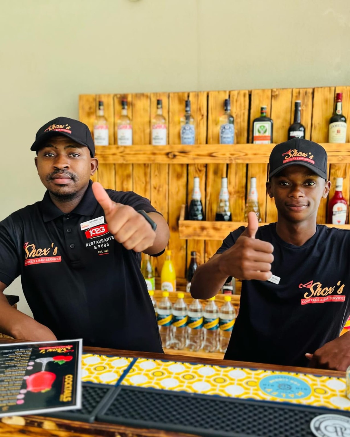 Shox's team behind the bar
